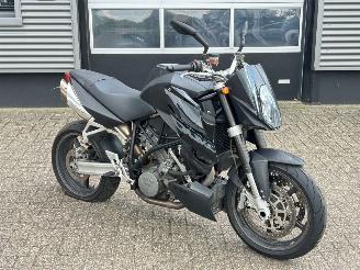 uszkodzony motocykle KTM 990 Super Duke  2005/5