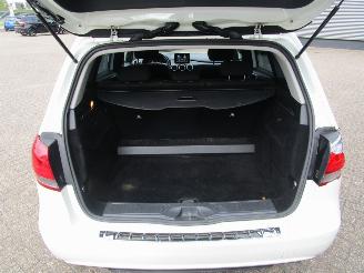 Mercedes B-klasse 180 Business picture 19