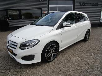 Voiture accidenté Mercedes B-klasse 180 Business 2017/2
