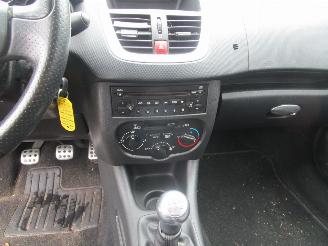 Peugeot 206+ 1.4 XS picture 12