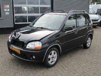 Unfallwagen Suzuki Ignis 1.3-16V GS automaat 2002/9