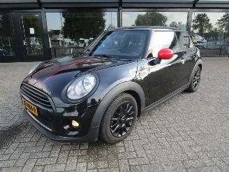 occasion passenger cars Mini Cooper 1.5 Business 2015/6