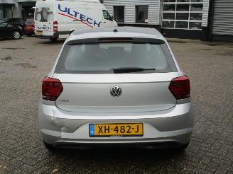 Volkswagen Polo 1.0 MPI Trendline 5drs picture 4