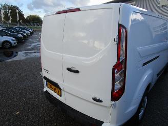 Ford Transit Custom 320 2.0 TDCI L2H1 Limited picture 24