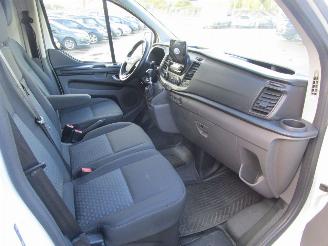 Ford Transit Custom 320 2.0 TDCI L2H1 Limited picture 11