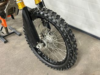 Suzuki RMZ 450  picture 8