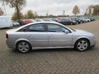 Opel Vectra GTS 2.2-16V picture 6