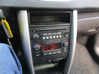 Peugeot 207 SW 1.6 VTI XS picture 11