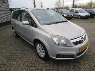 Opel Zafira 1.8 Temptation 7pers. picture 7
