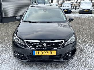 Peugeot 308 SW 1.2 PureTech Blue Lease Premium picture 8