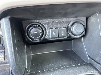 Suzuki Swift 1.2 Select Smart Hybrid picture 24