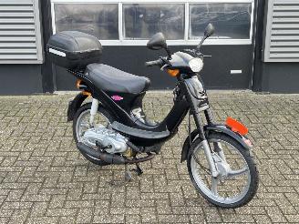 Schade scooter Piaggio  Velofax 2005/8