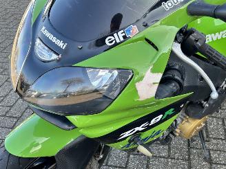 Kawasaki Ninja ZX - 9R  picture 9