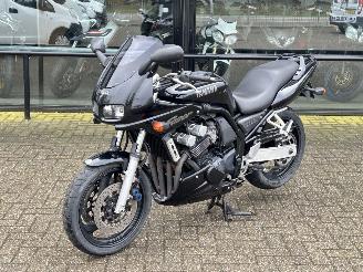 Schade motor Yamaha FZS 600 Fazer 2000/5