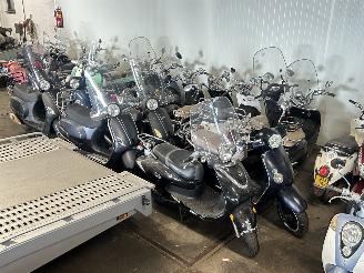 Overige  Partij 58 scooters picture 5