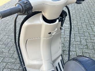Vespa  Sprint 50 picture 14