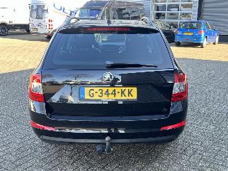 Skoda Octavia Combi 1.4 TSI Greentech Ambition Businessline picture 4