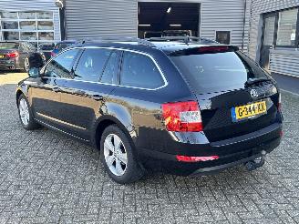 Skoda Octavia Combi 1.4 TSI Greentech Ambition Businessline picture 3