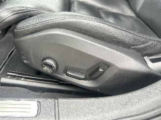 Volvo V-90 2.0 T4 Momentum Automaat picture 17