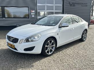 Schadeauto Volvo S-60 1.6 T3 2011/1