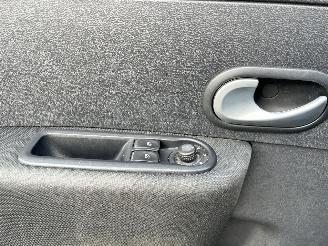 Renault Clio 1.5 dCi Authentique picture 16