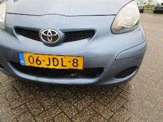 Toyota Aygo 1.0-12V Comfort 5drs picture 17