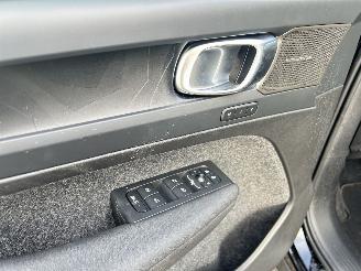 Volvo EX40 Single Motor Extended Range Ultra Black Ed. 82kWh picture 16