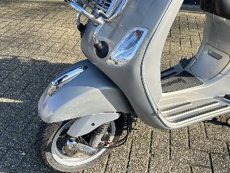 Vespa  LX50 4T picture 9