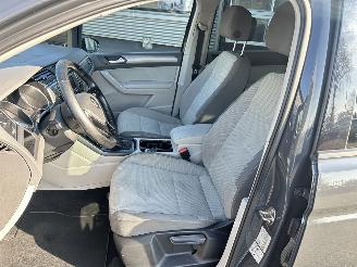 Volkswagen Touran 1.6 TDI SCR Highline Automaat 7persoons picture 10