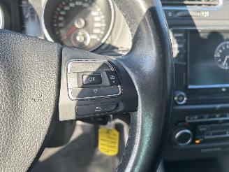 Volkswagen Golf 1.2 TSI Highline Bluemotion picture 20