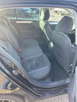 Volkswagen Golf 1.2 TSI Highline Bluemotion picture 12