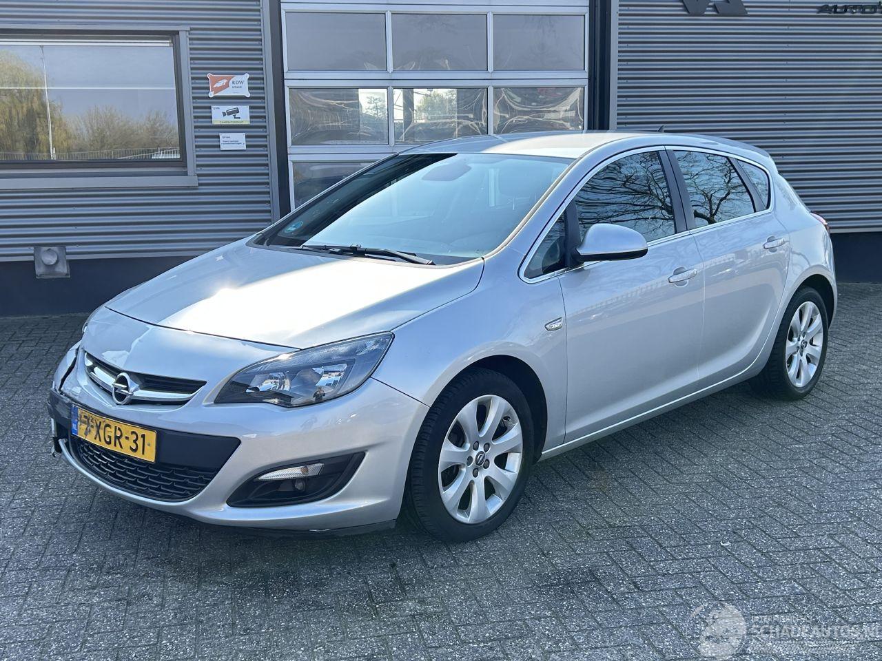 Opel Astra 1.4 Turbo Blitz