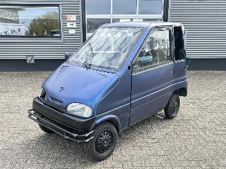 krockskadad bil brommobiel Canta  LX HC 2010/1