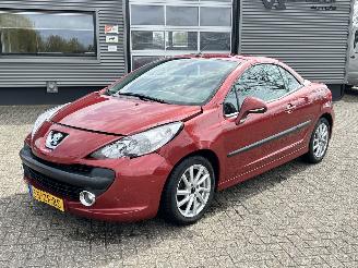 Unfallwagen Peugeot 207 CC 1.6 VTi 2008/2