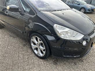 Ford S-Max 2.3-16V picture 27