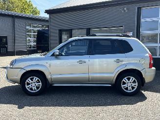 Hyundai Tucson 2.0i Style Executive picture 2