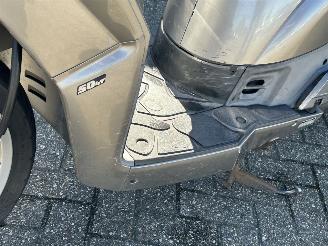 Kymco  People S picture 12