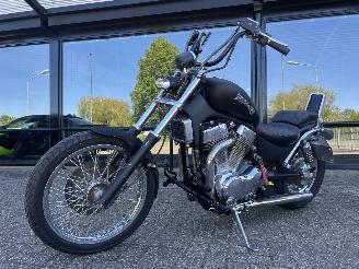 Suzuki VS 1400 Intruder picture 13