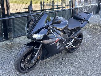 Yamaha YZF -R1  picture 7