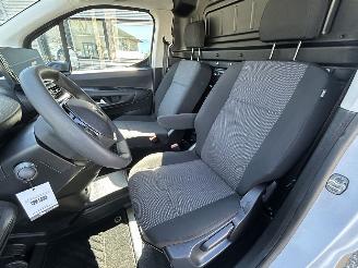 Peugeot Partner 1.5 BlueHDI 100 S&S L1 picture 24