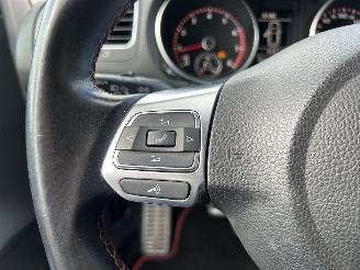 Volkswagen Golf 2.0 GTI picture 18