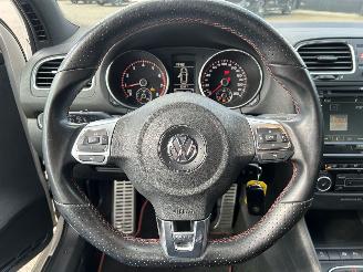 Volkswagen Golf 2.0 GTI picture 17
