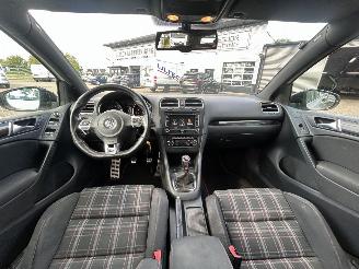 Volkswagen Golf 2.0 GTI picture 28