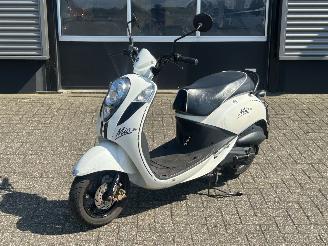  Sym  Mio 50 2016/9