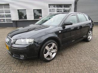 Voiture accidenté Audi A3 Sportback 1.6 FSI Attraction 2007/7