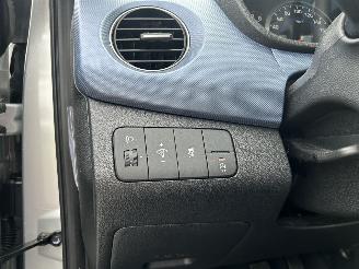 Hyundai I-10 1.0i i-Motion Comfort picture 19