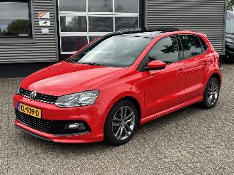 Schadeauto Volkswagen Polo 1.2 TSI R-line 2016/10