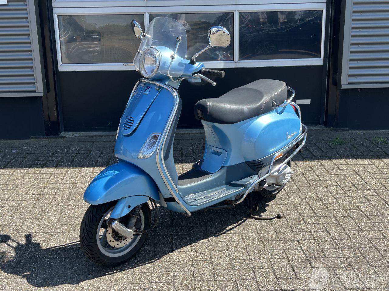 Vespa  LX 50 4T
