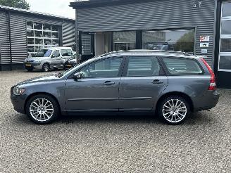Volvo V-50 2.5 T5 Exclusive picture 2