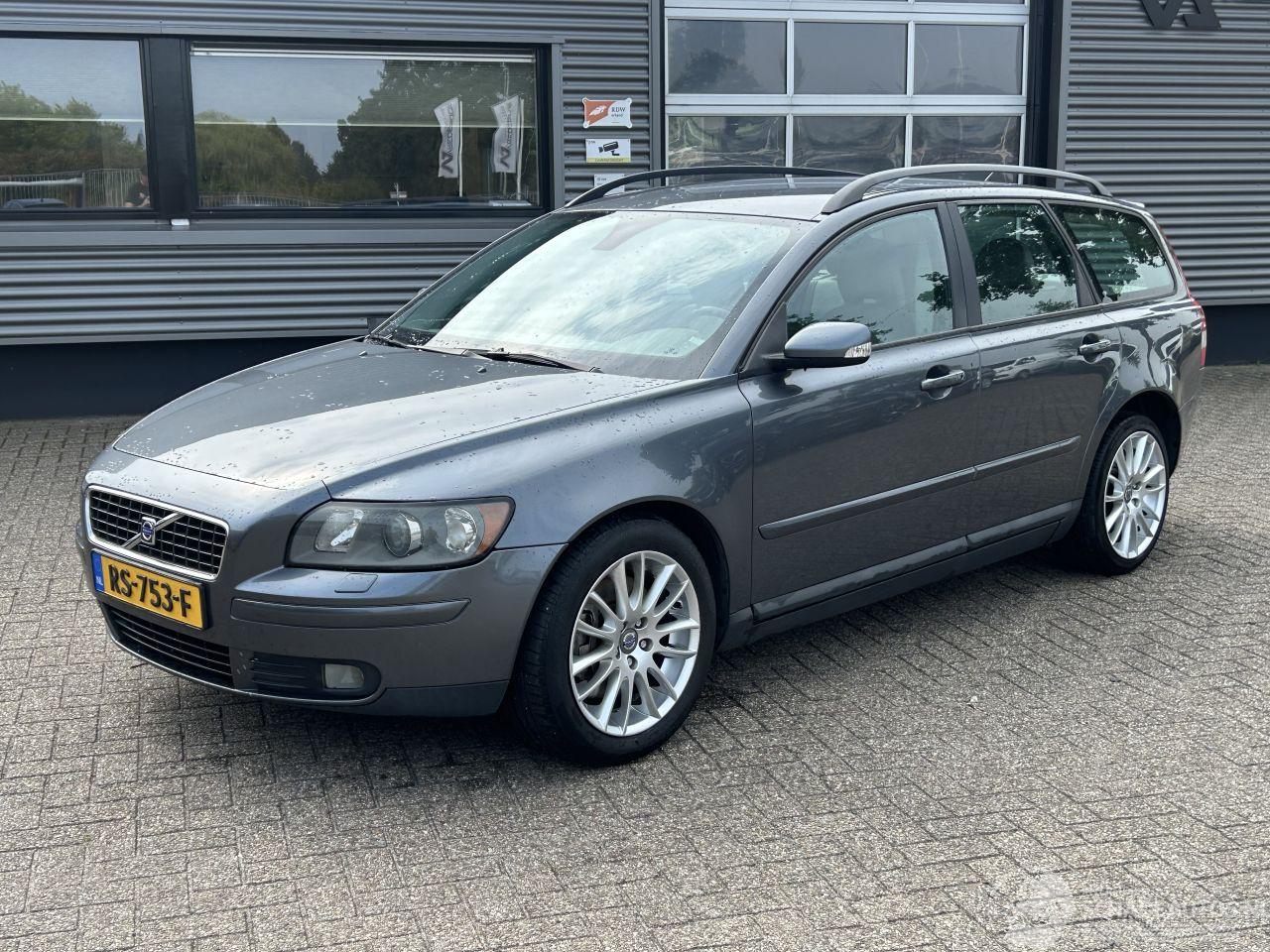 Volvo V-50 2.5 T5 Exclusive